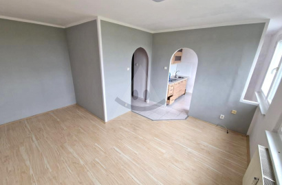 Čiastočne rekonštruovaný 1-izb byt Komárno