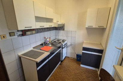 For sale 1-bedroom apartment with a loggia in Komárno